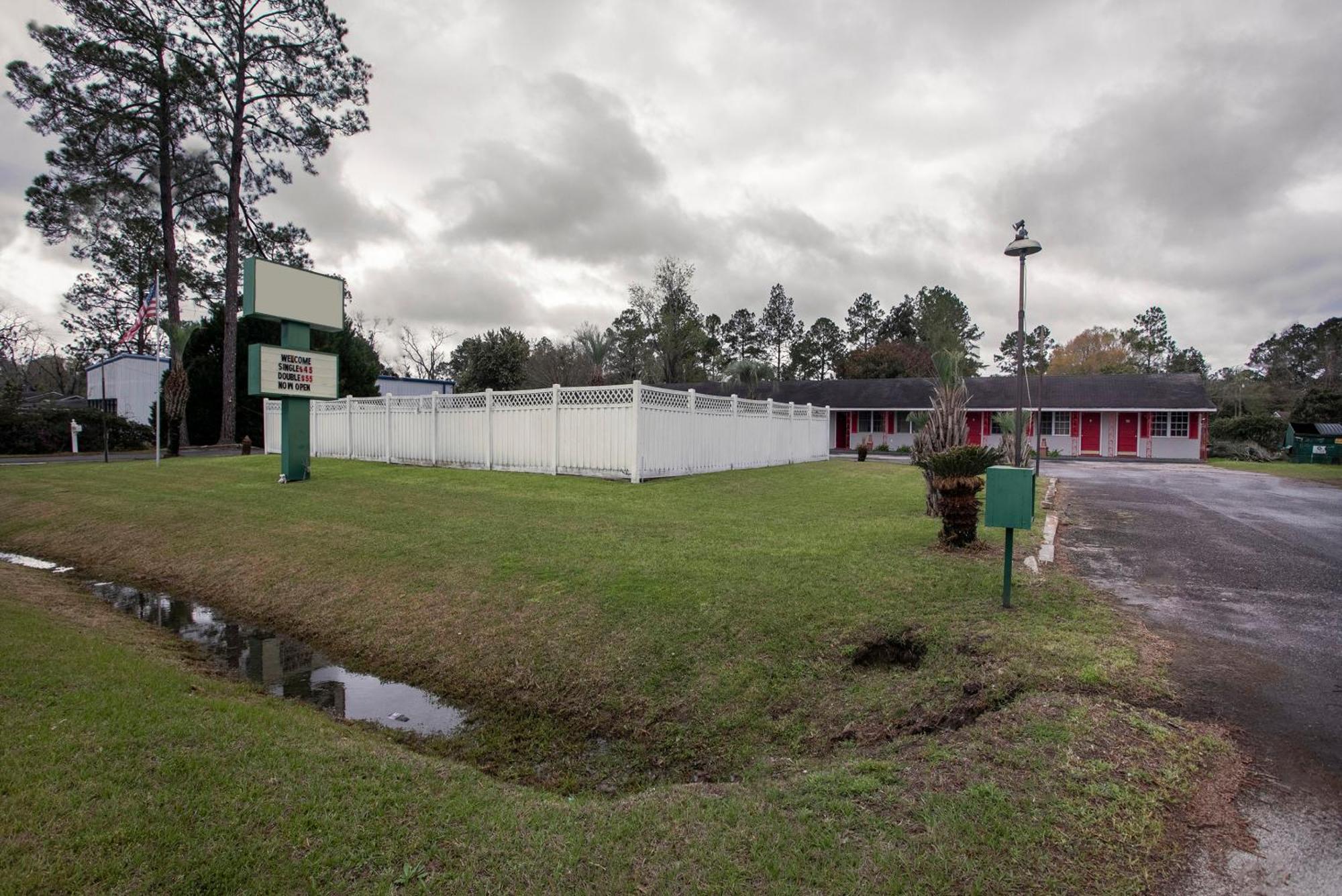 Oyo Hotel Lakeland Ga I-129 エクステリア 写真