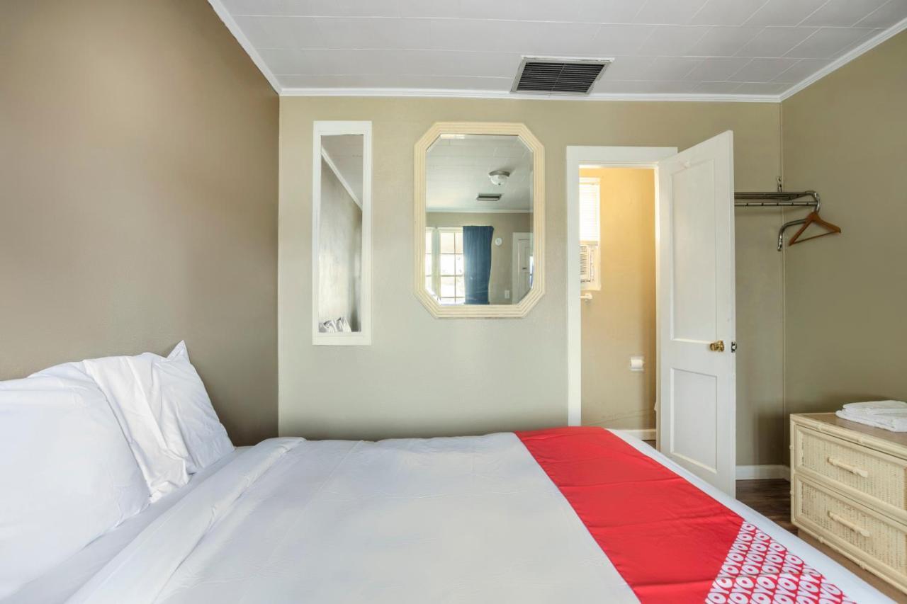 Oyo Hotel Lakeland Ga I-129 エクステリア 写真