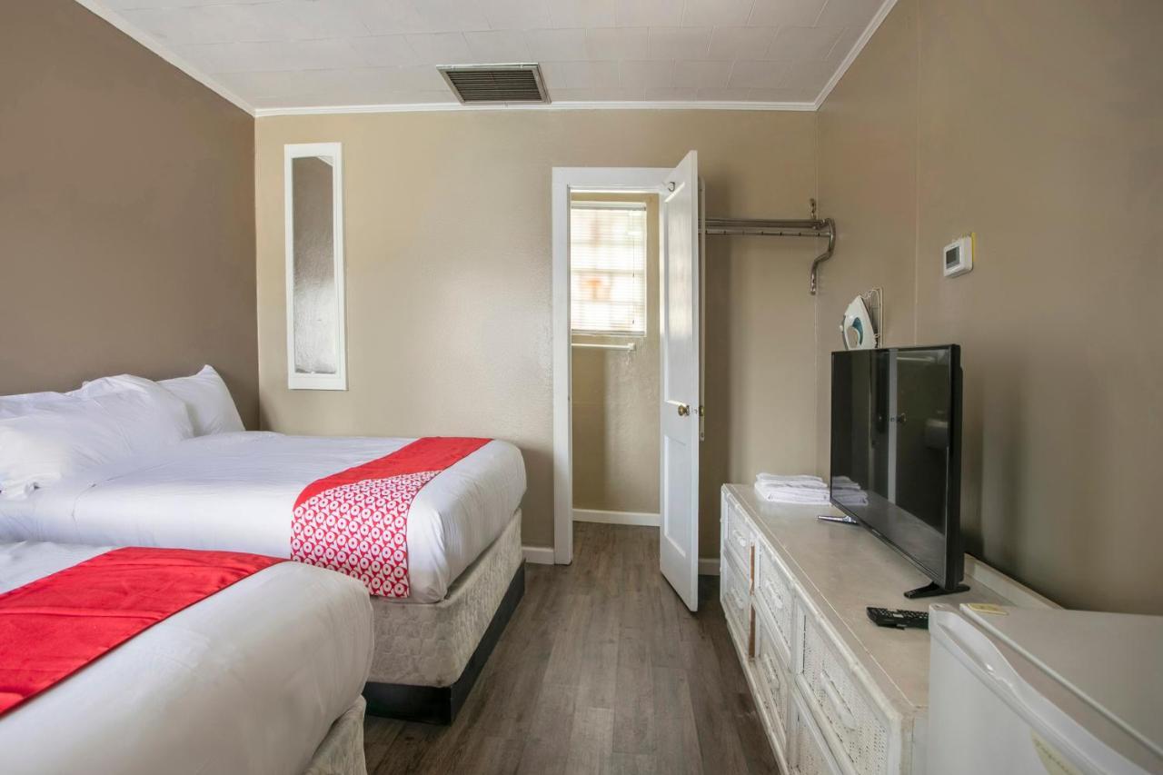 Oyo Hotel Lakeland Ga I-129 エクステリア 写真